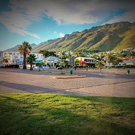 Bay-Side Apartment, Gordon'S Bay 외부 사진