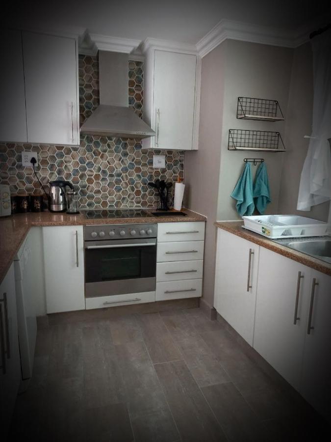 Bay-Side Apartment, Gordon'S Bay 외부 사진